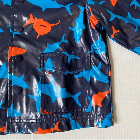 George kids blue orange shark raincoat
- 2T - Picture 10 of 15